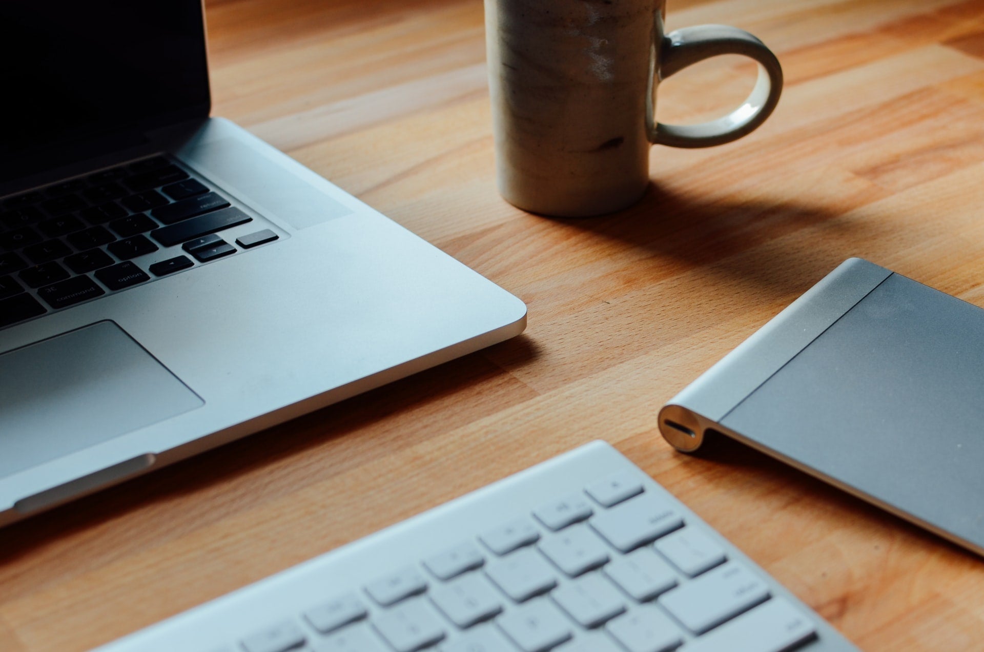 coffee at work, pause café, entreprise, office coffee, coffee corner, specialty coffee at work, café bureau, coin café, koffie op kantoor, beste koffiebonen, professionele koffiemachines, koffie op het werk, meilleur café en grains, café au travail