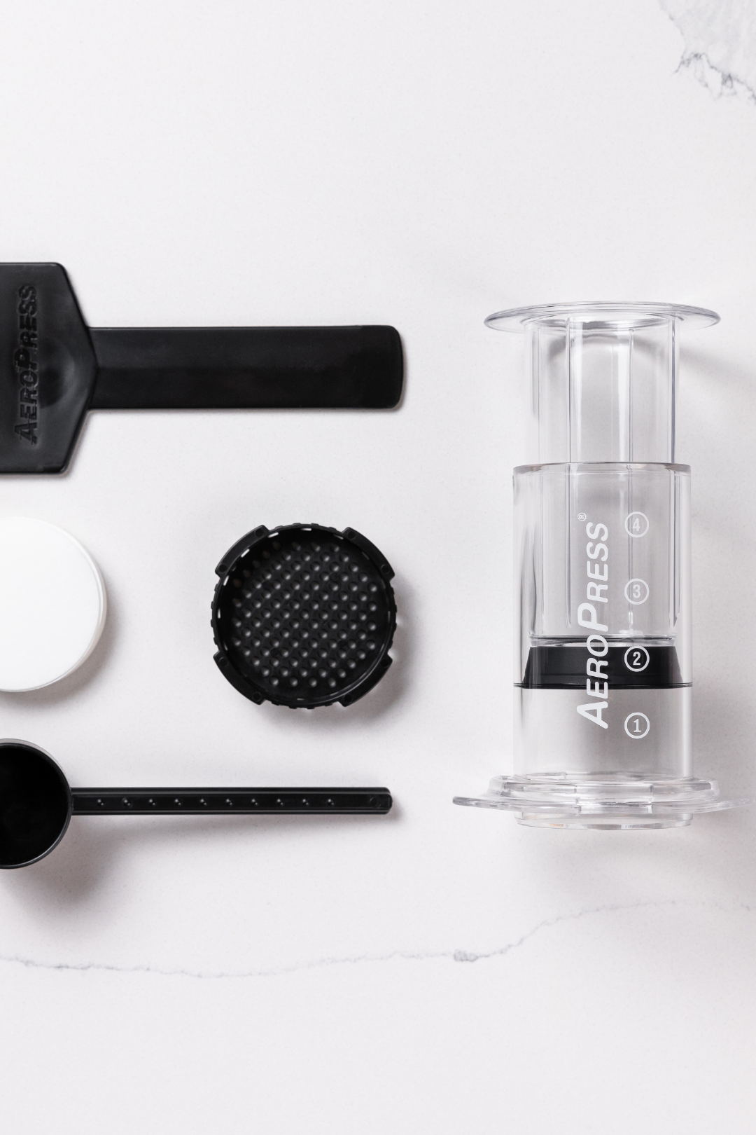 AEROPRESS CLEAR COFFEE BREWER - transparent