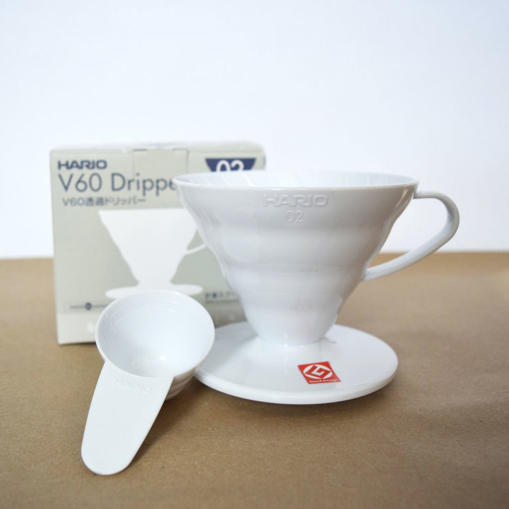 Hario V60 Plastic dripper white size 02 - Gust Coffee Roasters